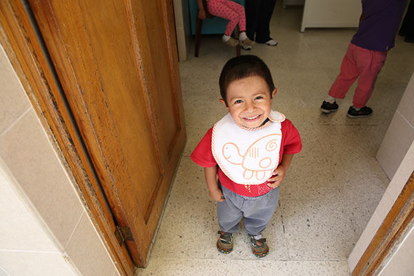 Tiny Greeter, Huge Welcome